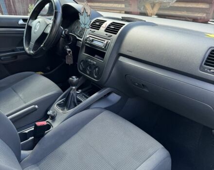 Синий Фольксваген Гольф, объемом двигателя 1.9 л и пробегом 348 тыс. км за 6500 $, фото 5 на Automoto.ua