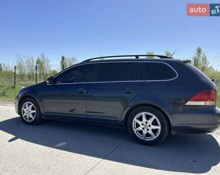 Синий Фольксваген Гольф, объемом двигателя 1.39 л и пробегом 230 тыс. км за 5500 $, фото 4 на Automoto.ua