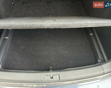 Синій Фольксваген Гольф, об'ємом двигуна 1.6 л та пробігом 248 тис. км за 6800 $, фото 31 на Automoto.ua