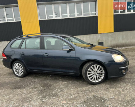 Синій Фольксваген Гольф, об'ємом двигуна 1.6 л та пробігом 248 тис. км за 6800 $, фото 8 на Automoto.ua