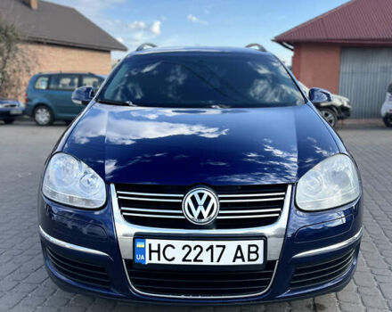Синий Фольксваген Гольф, объемом двигателя 1.6 л и пробегом 272 тыс. км за 5600 $, фото 2 на Automoto.ua