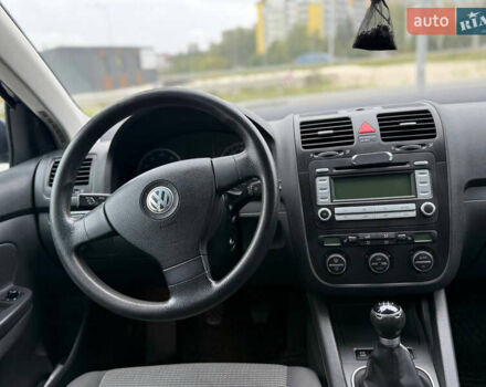 Синій Фольксваген Гольф, об'ємом двигуна 1.6 л та пробігом 218 тис. км за 5799 $, фото 10 на Automoto.ua