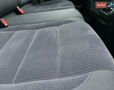 Синий Фольксваген Гольф, объемом двигателя 1.6 л и пробегом 318 тыс. км за 5150 $, фото 57 на Automoto.ua