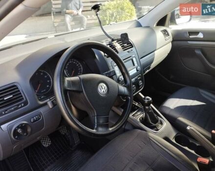 Синий Фольксваген Гольф, объемом двигателя 1.6 л и пробегом 195 тыс. км за 6700 $, фото 3 на Automoto.ua