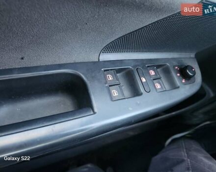 Синий Фольксваген Гольф, объемом двигателя 1.4 л и пробегом 193 тыс. км за 5600 $, фото 9 на Automoto.ua