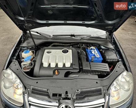 Синий Фольксваген Гольф, объемом двигателя 1.9 л и пробегом 233 тыс. км за 6399 $, фото 49 на Automoto.ua