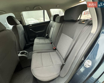 Синій Фольксваген Гольф, об'ємом двигуна 1.6 л та пробігом 248 тис. км за 6800 $, фото 28 на Automoto.ua