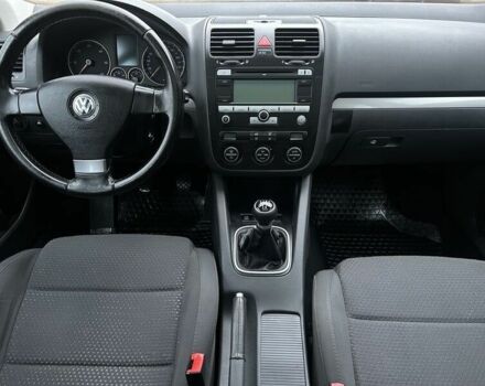 Синий Фольксваген Гольф, объемом двигателя 1.9 л и пробегом 242 тыс. км за 1450 $, фото 13 на Automoto.ua