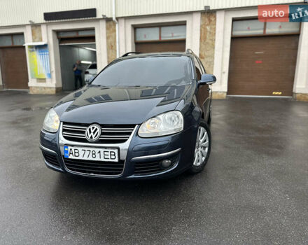 Синий Фольксваген Гольф, объемом двигателя 1.9 л и пробегом 233 тыс. км за 6399 $, фото 5 на Automoto.ua