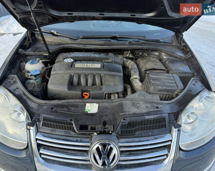Синий Фольксваген Гольф, объемом двигателя 1.6 л и пробегом 190 тыс. км за 6300 $, фото 14 на Automoto.ua