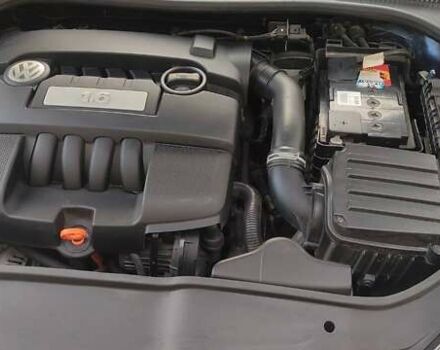 Синий Фольксваген Гольф, объемом двигателя 1.6 л и пробегом 240 тыс. км за 6500 $, фото 1 на Automoto.ua