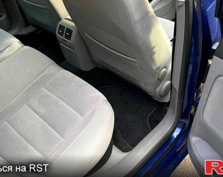 Синій Фольксваген Гольф, об'ємом двигуна 1.6 л та пробігом 237 тис. км за 7200 $, фото 6 на Automoto.ua