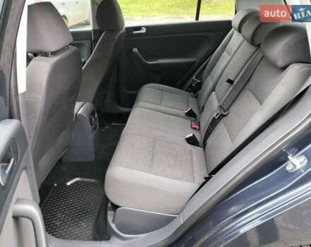 Синій Фольксваген Гольф, об'ємом двигуна 1.6 л та пробігом 207 тис. км за 5350 $, фото 7 на Automoto.ua