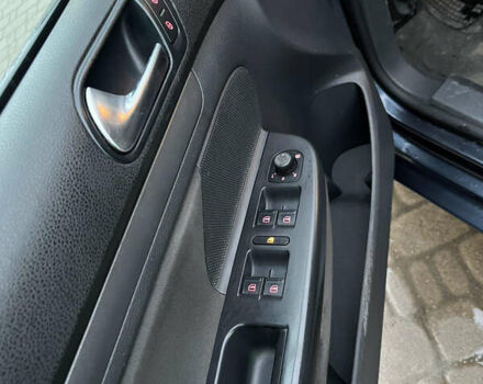 Синій Фольксваген Гольф, об'ємом двигуна 1.6 л та пробігом 220 тис. км за 5890 $, фото 6 на Automoto.ua