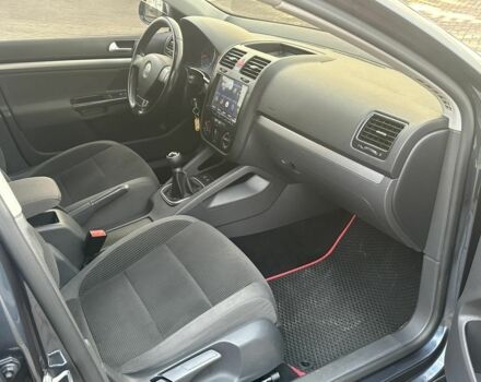 Синий Фольксваген Гольф, объемом двигателя 1.4 л и пробегом 220 тыс. км за 5350 $, фото 4 на Automoto.ua