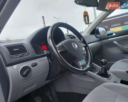 Синий Фольксваген Гольф, объемом двигателя 1.4 л и пробегом 190 тыс. км за 5999 $, фото 2 на Automoto.ua