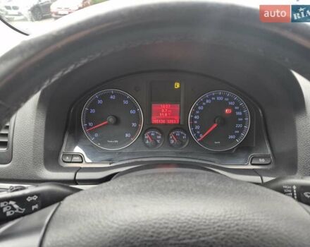 Синий Фольксваген Гольф, объемом двигателя 1.4 л и пробегом 205 тыс. км за 6500 $, фото 1 на Automoto.ua