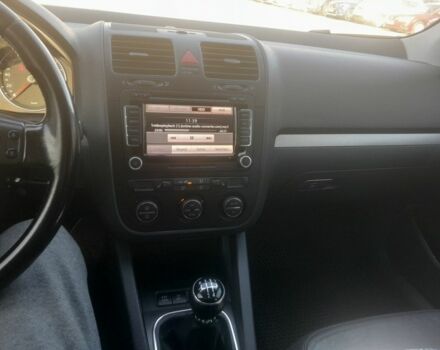 Синий Фольксваген Гольф, объемом двигателя 1.6 л и пробегом 1 тыс. км за 6200 $, фото 7 на Automoto.ua