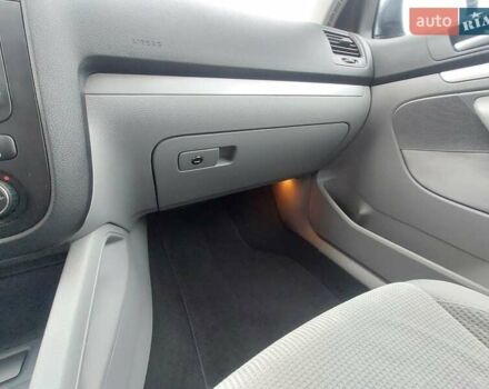 Синий Фольксваген Гольф, объемом двигателя 1.4 л и пробегом 190 тыс. км за 5999 $, фото 3 на Automoto.ua