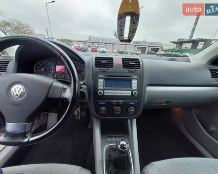 Синий Фольксваген Гольф, объемом двигателя 1.4 л и пробегом 190 тыс. км за 5999 $, фото 38 на Automoto.ua