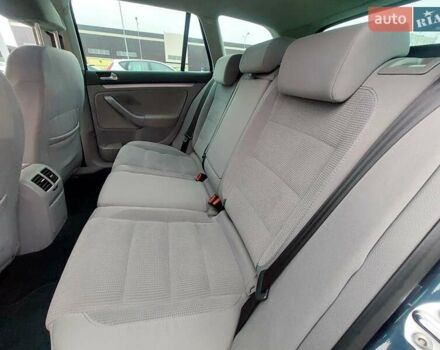 Синий Фольксваген Гольф, объемом двигателя 1.4 л и пробегом 190 тыс. км за 5999 $, фото 5 на Automoto.ua