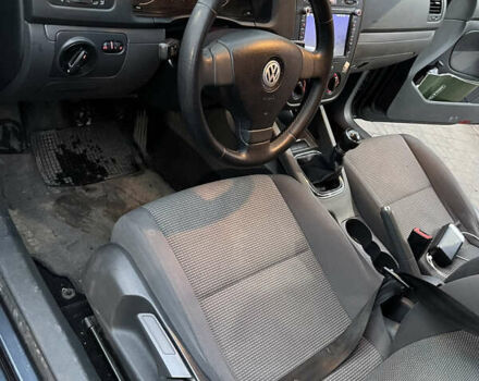 Синій Фольксваген Гольф, об'ємом двигуна 1.6 л та пробігом 220 тис. км за 5890 $, фото 7 на Automoto.ua