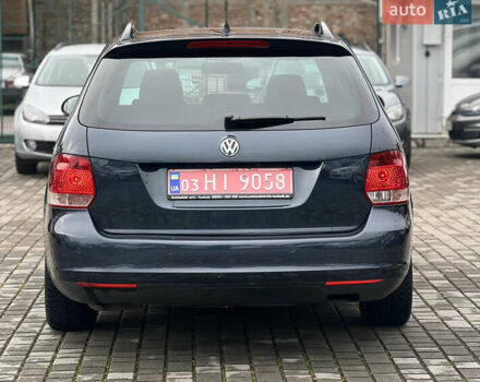 Синий Фольксваген Гольф, объемом двигателя 1.4 л и пробегом 214 тыс. км за 5700 $, фото 4 на Automoto.ua