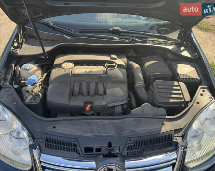 Синий Фольксваген Гольф, объемом двигателя 1.6 л и пробегом 212 тыс. км за 6700 $, фото 11 на Automoto.ua