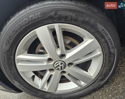 Синий Фольксваген Гольф, объемом двигателя 1.4 л и пробегом 205 тыс. км за 6500 $, фото 9 на Automoto.ua