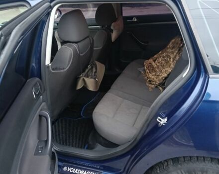 Синий Фольксваген Гольф, объемом двигателя 1.9 л и пробегом 253 тыс. км за 5600 $, фото 4 на Automoto.ua