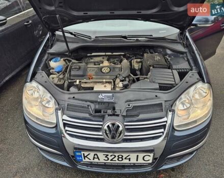 Синий Фольксваген Гольф, объемом двигателя 1.4 л и пробегом 205 тыс. км за 6500 $, фото 7 на Automoto.ua