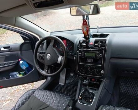 Синій Фольксваген Гольф, об'ємом двигуна 1.6 л та пробігом 262 тис. км за 5100 $, фото 9 на Automoto.ua