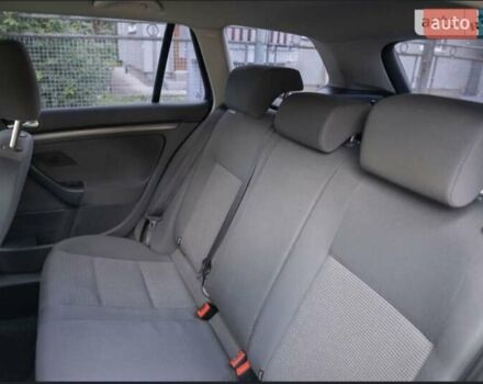 Синий Фольксваген Гольф, объемом двигателя 1.6 л и пробегом 249 тыс. км за 5850 $, фото 20 на Automoto.ua