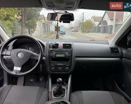Синій Фольксваген Гольф, об'ємом двигуна 1.4 л та пробігом 250 тис. км за 6500 $, фото 19 на Automoto.ua
