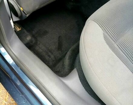 Синий Фольксваген Гольф, объемом двигателя 1.6 л и пробегом 276 тыс. км за 7000 $, фото 10 на Automoto.ua