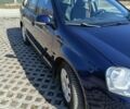 Синий Фольксваген Гольф, объемом двигателя 1.6 л и пробегом 143 тыс. км за 7500 $, фото 2 на Automoto.ua