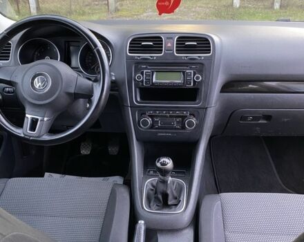 Синий Фольксваген Гольф, объемом двигателя 1.4 л и пробегом 266 тыс. км за 6395 $, фото 11 на Automoto.ua