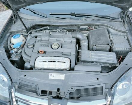 Синий Фольксваген Гольф, объемом двигателя 1.4 л и пробегом 245 тыс. км за 6500 $, фото 12 на Automoto.ua