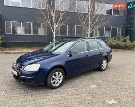 Синий Фольксваген Гольф, объемом двигателя 1.4 л и пробегом 228 тыс. км за 6300 $, фото 1 на Automoto.ua