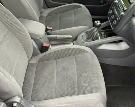 Синий Фольксваген Гольф, объемом двигателя 1.4 л и пробегом 228 тыс. км за 6300 $, фото 40 на Automoto.ua