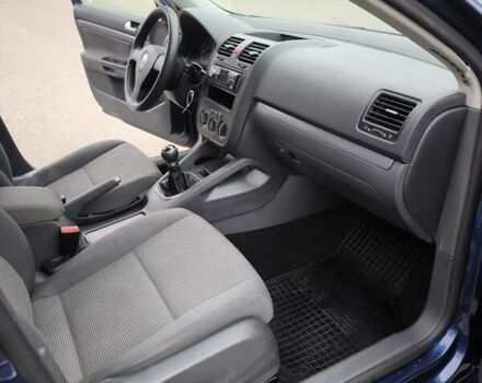 Синий Фольксваген Гольф, объемом двигателя 1.39 л и пробегом 229 тыс. км за 5550 $, фото 17 на Automoto.ua