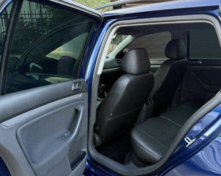 Фольксваген Гольф 2009 в Харькове на Automoto.ua Синий Фольксваген Гольф, объемом двигателя 1.39 л и пробегом 197 тыс. км за 6200 $, фото 3 на Automoto.ua