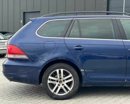 Синий Фольксваген Гольф, объемом двигателя 1.6 л и пробегом 333 тыс. км за 5940 $, фото 9 на Automoto.ua