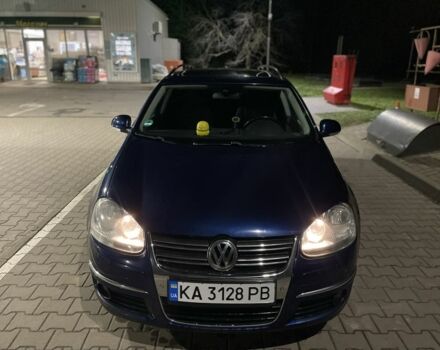 Синий Фольксваген Гольф, объемом двигателя 1.4 л и пробегом 251 тыс. км за 7100 $, фото 1 на Automoto.ua