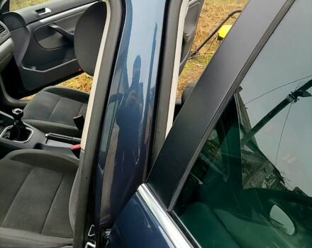 Синий Фольксваген Гольф, объемом двигателя 1.6 л и пробегом 276 тыс. км за 7000 $, фото 3 на Automoto.ua