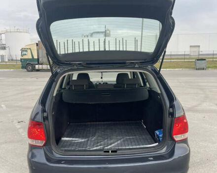 Синий Фольксваген Гольф, объемом двигателя 1.4 л и пробегом 240 тыс. км за 6700 $, фото 7 на Automoto.ua