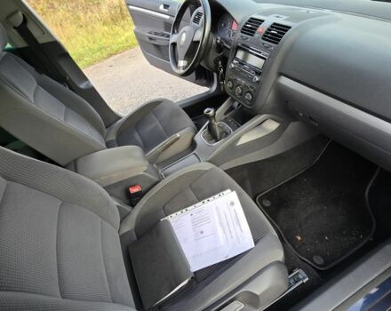 Синій Фольксваген Гольф, об'ємом двигуна 1.4 л та пробігом 254 тис. км за 6900 $, фото 5 на Automoto.ua