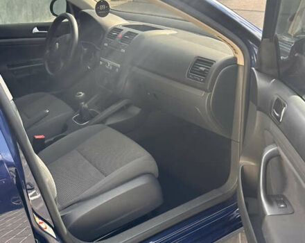 Синій Фольксваген Гольф, об'ємом двигуна 1.4 л та пробігом 200 тис. км за 5999 $, фото 14 на Automoto.ua