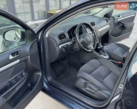 Синий Фольксваген Гольф, объемом двигателя 1.4 л и пробегом 245 тыс. км за 8200 $, фото 32 на Automoto.ua