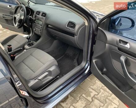 Синий Фольксваген Гольф, объемом двигателя 1.4 л и пробегом 214 тыс. км за 6800 $, фото 33 на Automoto.ua